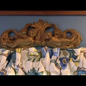 Gold Cherub Wall Decor